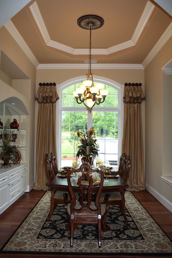 Traditional Dining Room Ideas 1
