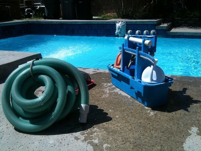 How to Vacuum a Pool 3